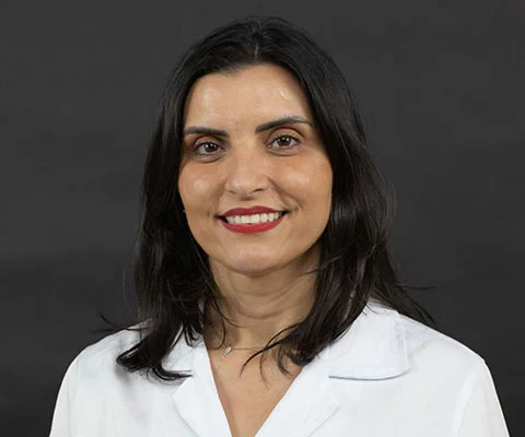 Dra. Eline Fernandes