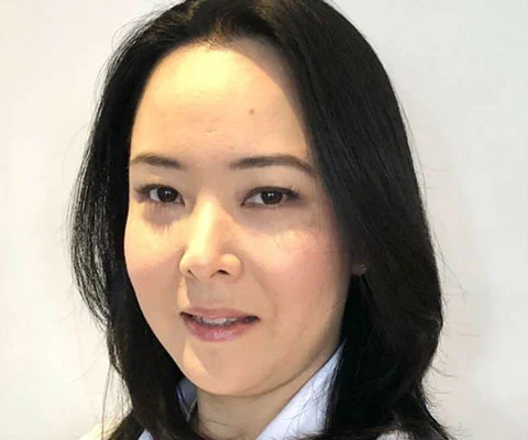 Dra. Carolina Kawamura
